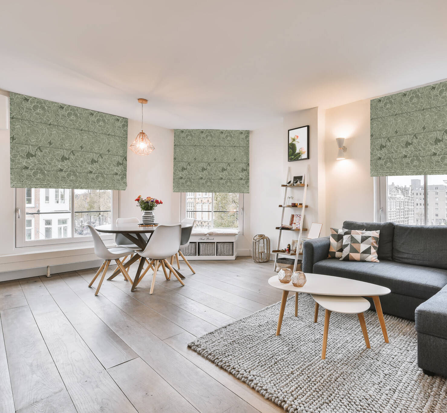 Bright,living,room,in,a,modern,luxury,house